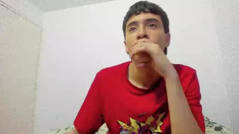 Snapshot of picaszomilos350 chatting on July 2026 01:07:02 AM picaszomilos350 online show from July 2026 01:07:02 AM