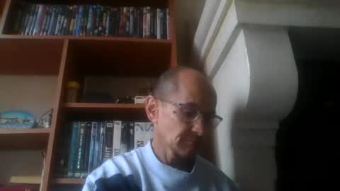 pichoun71 online show from December 2024 02:13:02 PM