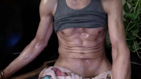 Snapshot of pict8kr chatting on March 2025 02:09:01 AM BEDBULL online show from March 2025 02:09:01 AM