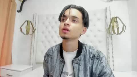 Pier Paolo online show from June 2026 07:23:01 PM