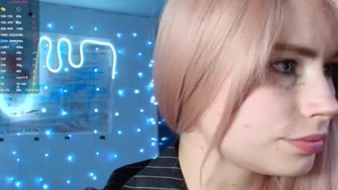 Snapshot of piera_ chatting on September 2025 07:04:01 PM Piera online show from September 2025 07:04:01 PM