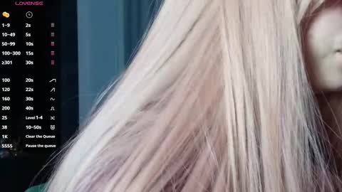 Snapshot of piera_ chatting on November 2025 07:16:02 PM Piera online show from November 2025 07:16:02 PM