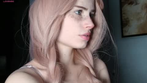 Snapshot of piera_ chatting on November 2025 07:18:01 PM Piera online show from November 2025 07:18:01 PM