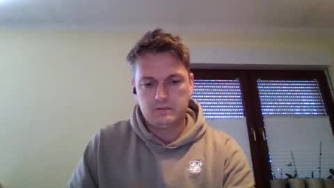 piercingsxxx online show from April 2026 12:30:01 PM