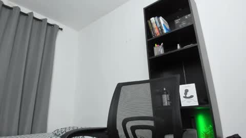 Pierre online show from January 2025 11:03:01 PM