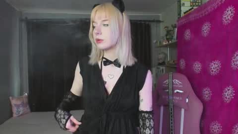 piginnya online show from September 2025 12:17:02 PM