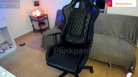 PiinkPandora online show from February 2026 01:09:01 PM