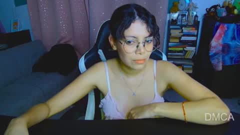 Snapshot of piixiie_d_oll chatting on February 2026 03:26:02 AM Andrea G online show from February 2026 03:26:02 AM