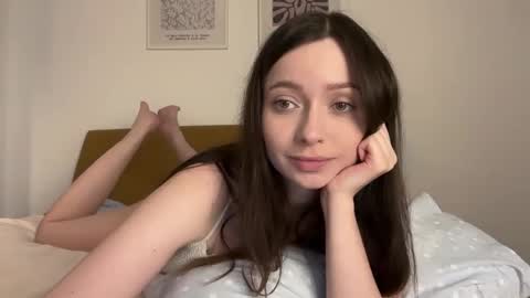 Trisha     online show from February 2026 07:28:01 PM