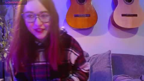 PilloGoddess online show from December 2025 08:22:01 AM