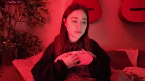 PilloGoddess online show from January 2026 12:43:01 PM