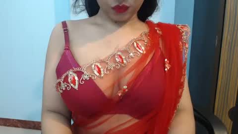 Sayra online show from June 2026 07:19:01 PM