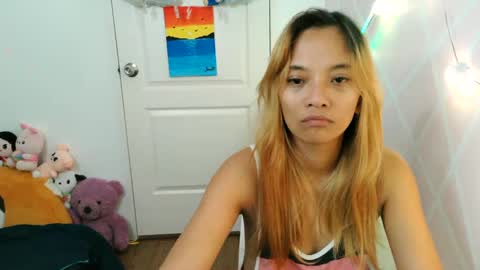 pinay beauty14 online show from February 2025 11:48:01 PM