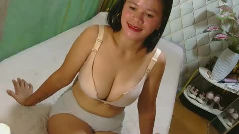 IM FLOR online show from April 2026 12:46:01 AM