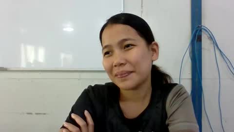 Snapshot of pinay_mona03 chatting on March 2026 04:28:02 AM Mona Pinay online show from March 2026 04:28:02 AM