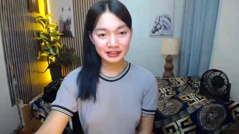 Shenna online show from September 2025 01:38:02 AM