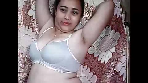 Snapshot of pinayexoticbeauty21 chatting on October 2025 08:18:01 PM pinayexoticbeauty21 online show from October 2025 08:18:01 PM