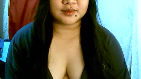 Snapshot of pinayjona chatting on November 2025 12:59:02 PM pinayjona online show from November 2025 12:59:02 PM