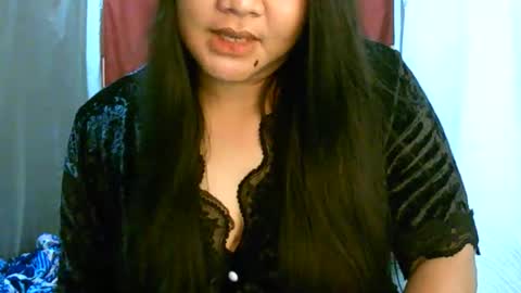 Snapshot of pinayjona chatting on April 2026 03:35:02 PM pinayjona online show from April 2026 03:35:02 PM