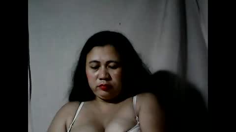 Snapshot of pinaymama12345 chatting on January 2025 01:15:01 PM pinaymama12345 online show from January 2025 01:15:01 PM