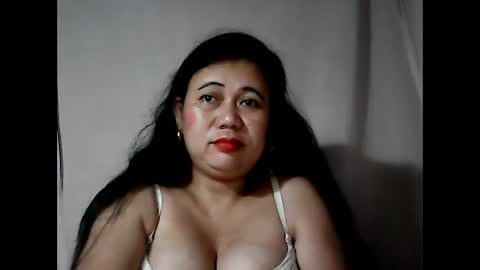 Snapshot of pinaymama12345 chatting on January 2025 11:13:01 PM pinaymama12345 online show from January 2025 11:13:01 PM