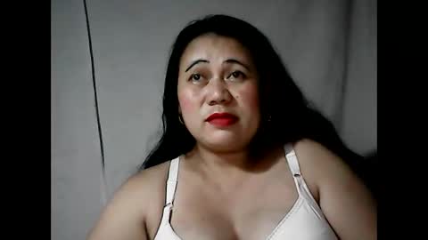 Snapshot of pinaymama12345 chatting on March 2025 02:34:02 PM pinaymama12345 online show from March 2025 02:34:02 PM