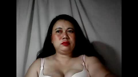 Snapshot of pinaymama12345 chatting on October 2025 10:21:02 PM pinaymama12345 online show from October 2025 10:21:02 PM