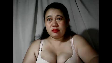 Snapshot of pinaymama12345 chatting on November 2025 10:53:02 PM pinaymama12345 online show from November 2025 10:53:02 PM