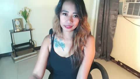 pinaymorena_renelda online show from October 2025 02:34:02 AM