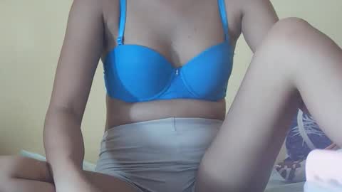 pinaysweet_couple online show from November 2025 03:29:02 AM