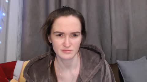       online show from December 2024 06:05:02 PM