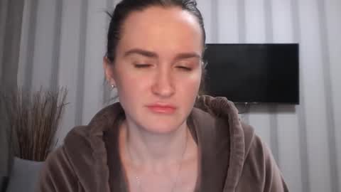       online show from January 2025 06:10:01 PM