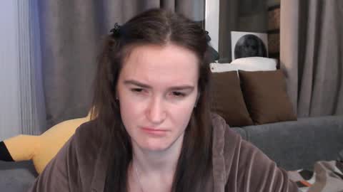       online show from January 2025 06:52:01 PM