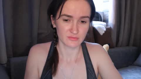       online show from January 2025 12:07:02 PM