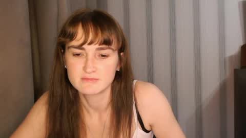 Snapshot of pineapple__mood chatting on April 2026 08:36:02 PM online show from April 2026 08:36:02 PM
