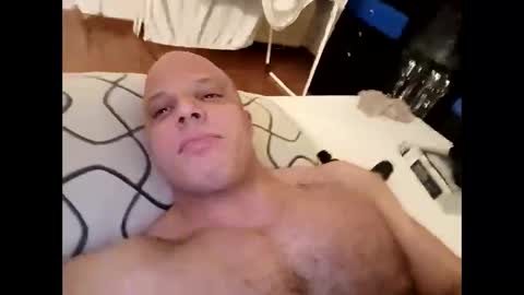 pineapplemarco online show from April 2026 11:05:02 PM