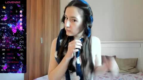 Snapshot of pingviluly chatting on November 2025 07:03:02 AM pingviluly online show from November 2025 07:03:02 AM