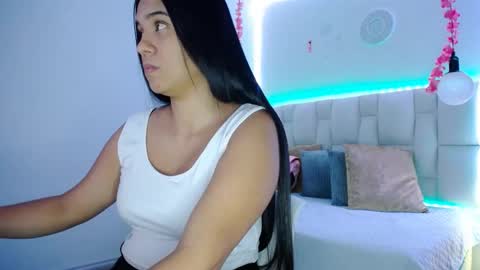 tiffany online show from February 2025 07:57:02 PM