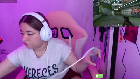 Snapshot of pink_girl0n chatting on February 2025 04:27:01 AM Kitty online show from February 2025 04:27:01 AM