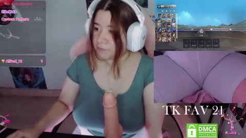 Snapshot of pink_girl0n chatting on February 2026 01:20:02 AM Kitty online show from February 2026 01:20:02 AM