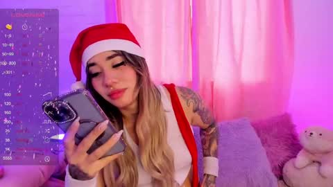 KELLY  online show from December 2024 06:23:02 PM