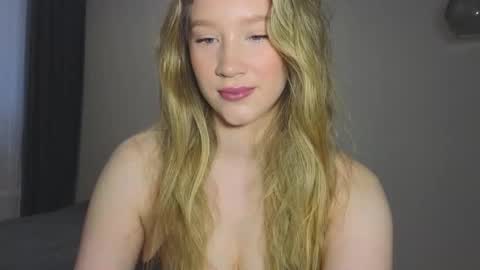   online show from December 2025 03:27:02 AM