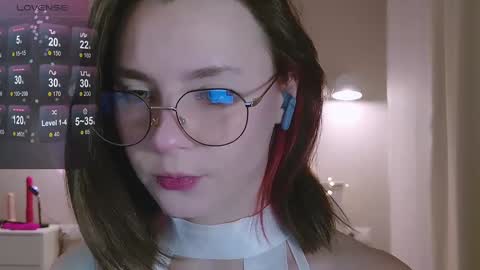 Snapshot of pink_seagull chatting on January 2025 05:01:01 PM Eva online show from January 2025 05:01:01 PM