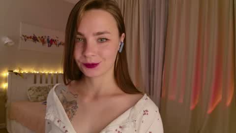 Snapshot of pink_seagull chatting on October 2025 05:13:02 PM Eva online show from October 2025 05:13:02 PM