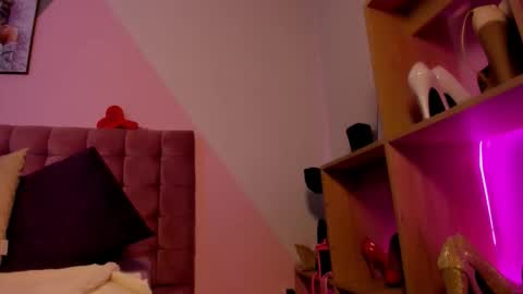 pink_secret online show from February 2026 01:31:02 PM