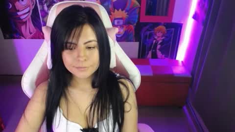 pink_yuii online show from January 2025 10:43:01 PM