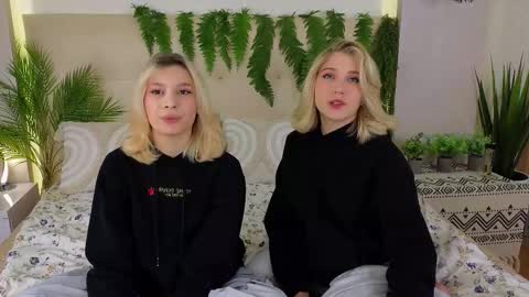 Adele online show from September 2025 09:47:02 AM