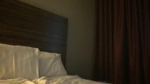 Snapshot of pinkcamerra80 chatting on December 2025 02:37:02 PM Pink Camerra online show from December 2025 02:37:02 PM