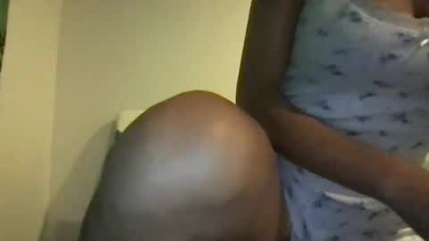 Snapshot of pinkcamerra80 chatting on December 2025 12:38:02 AM Pink Camerra online show from December 2025 12:38:02 AM