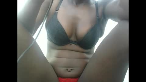 Snapshot of pinkinside026 chatting on December 2024 04:23:01 AM africanah online show from December 2024 04:23:01 AM